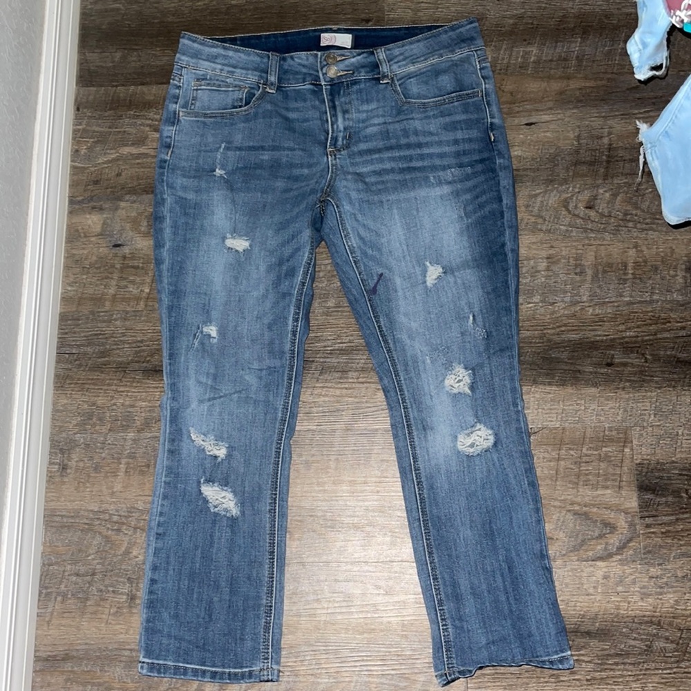 Juniors SO Capris Size 11
